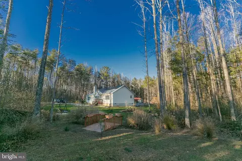 2083 Sizer Rd, Beaverdam, VA 23015 photo 11