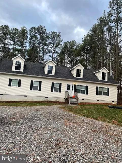 633 W Point Dr, Ruther Glen, VA 22546