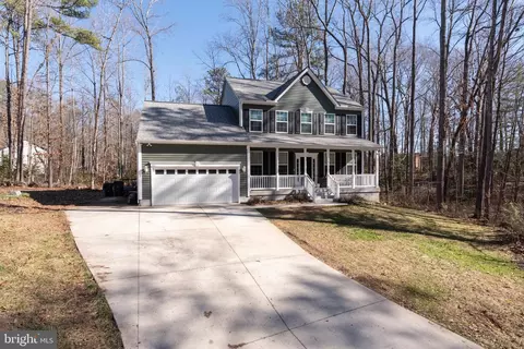 100 Yorktown Dr, Ruther Glen, VA 22546