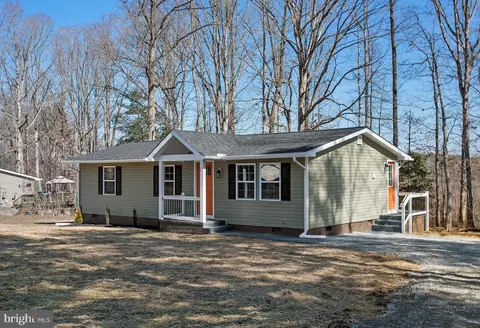 25323 Peaceful Vly, Ruther Glen, VA 22546