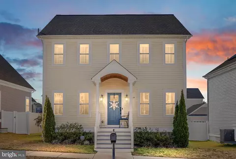 6644 Sacagawea St, Ruther Glen, VA 22546