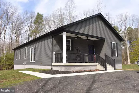 7038 Fredericksburg Tpke, Woodford, VA 22580