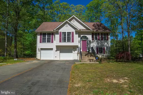 305 Falmouth Dr, Ruther Glen, VA 22546