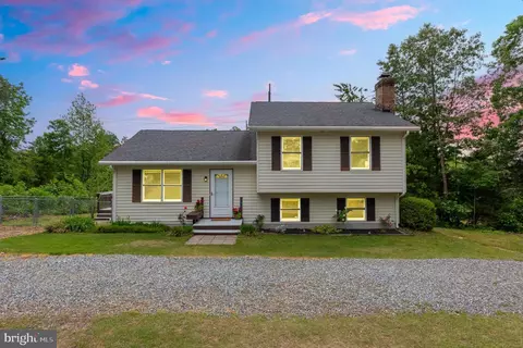 26257 Austrian Dr, Ruther Glen, VA 22546