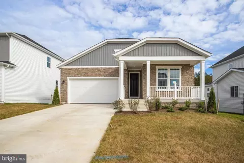 18419 Governor Dr, Ruther Glen, VA 22546