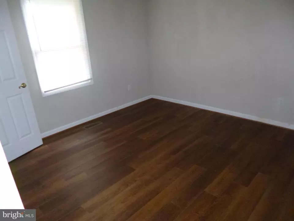 Bedroom - 26480 Country Club Ln, Ruther Glen, VA 22546 photo 1 of 1