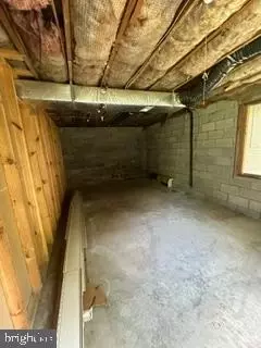 Entry Way - 26480 Country Club Ln, Ruther Glen, VA 22546 photo 3 of 3