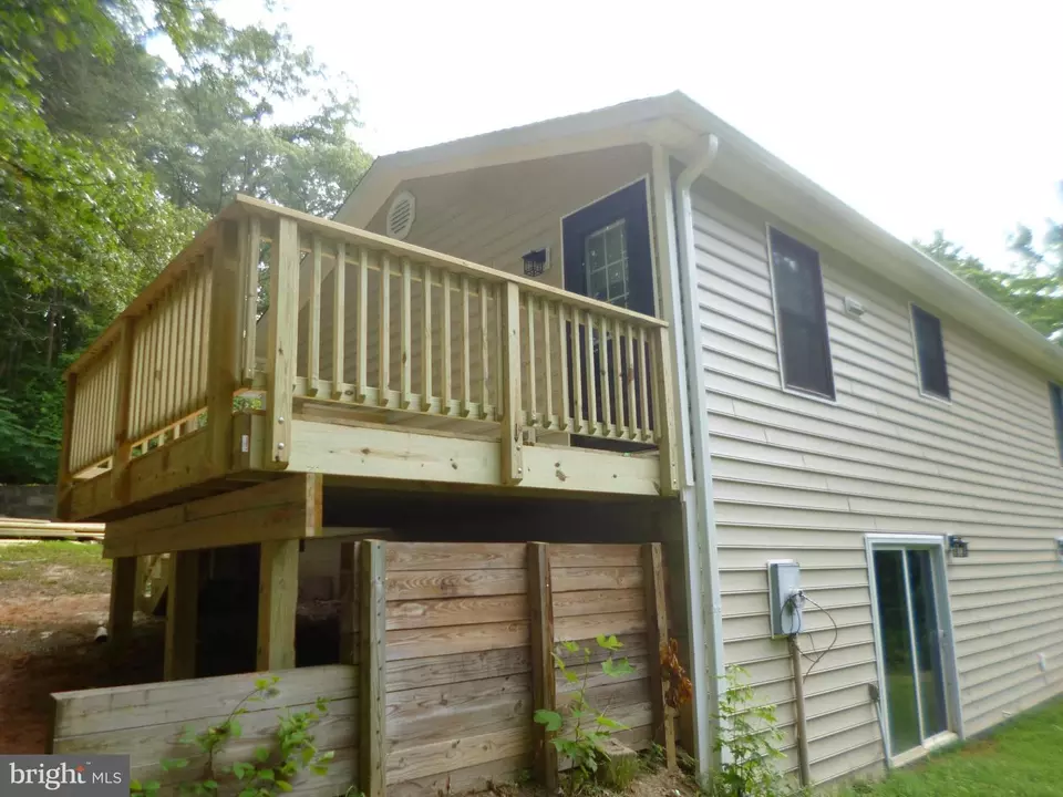 Exterior - 26480 Country Club Ln, Ruther Glen, VA 22546 photo 5 of 7