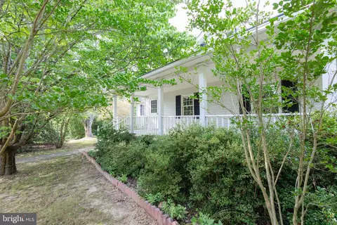16341 Antioch Rd, Milford, VA 22514