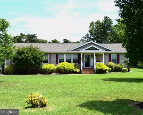 18175 Sparta Rd, Milford, VA 22514