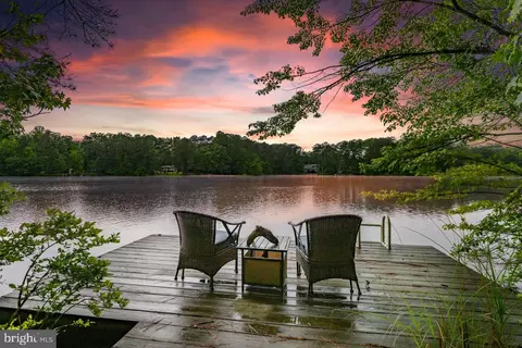 419 Loyalist Dr, Ruther Glen, VA 22546