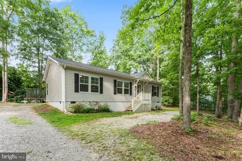 127 Bunker Hill Dr, Ruther Glen, VA 22546
