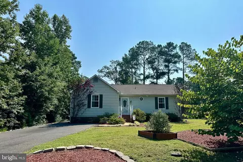 112 Independence Dr, Ruther Glen, VA 22546