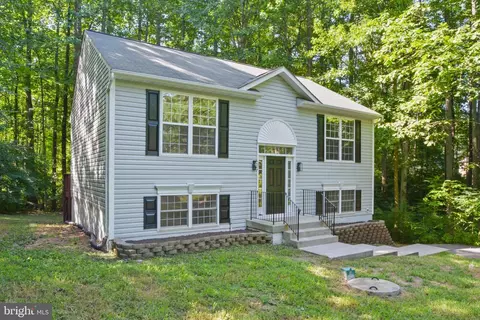 111 Ackerman Ln, Ruther Glen, VA 22546