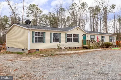 23531 School House Rd, Ruther Glen, VA 22546