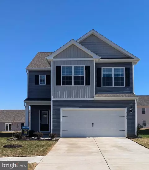17195 Russell Coghill St, Bowling Green, VA 22427