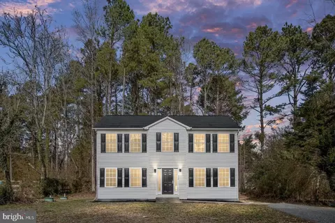 322 Powder Horn Dr, Ruther Glen, VA 22546