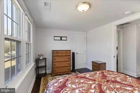 Bedroom - 16222 Dawn Blvd, Hanover, VA 23069 photo 4 of 6
