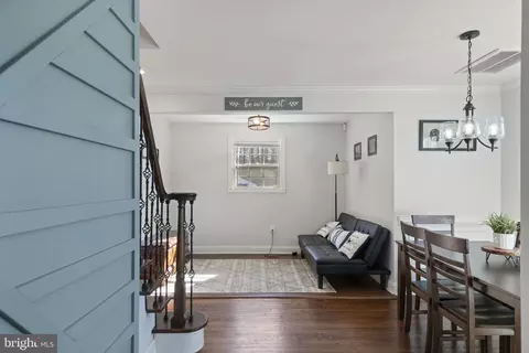 Entry Way - 16222 Dawn Blvd, Hanover, VA 23069 photo 3 of 11