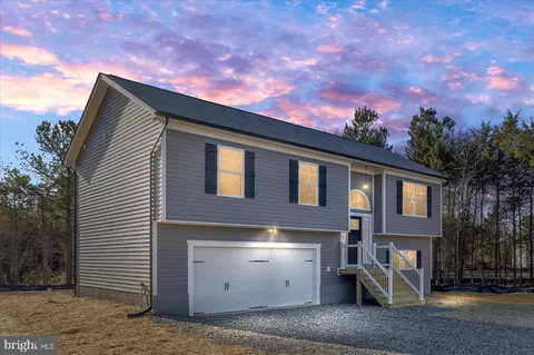310 Grenadier Dr, Ruther Glen, VA 22546