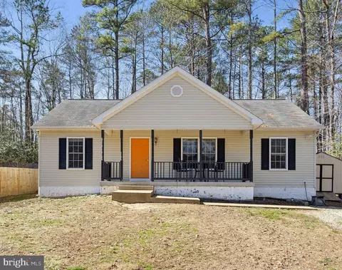 211 Norfolk Dr, Ruther Glen, VA 22546
