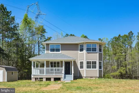 5371 Cedon Rd, Woodford, VA 22580