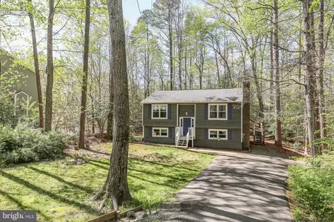 755 Canterbury Dr, Ruther Glen, VA 22546