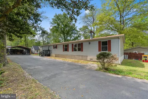 12224 Pinyon Ln, Ruther Glen, VA 22546