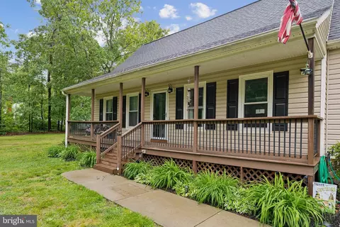 27076 Jennings Dr, Ruther Glen, VA 22546