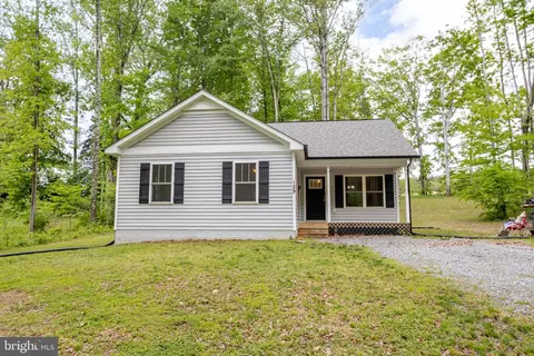 129 Needwood Dr, Ruther Glen, VA 22546
