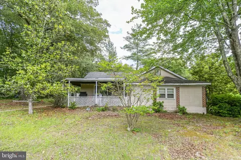7235 Macedonia Rd, Woodford, VA 22580
