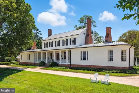 23348 Tidewater Trl, Rappahannock Academy, VA 22538