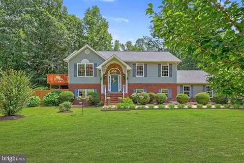 2 Evans Ln, Ruther Glen, VA 22546