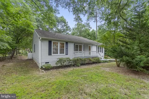 222 Stafford Dr, Ruther Glen, VA 22546