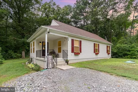 128 American Dr, Ruther Glen, VA 22546