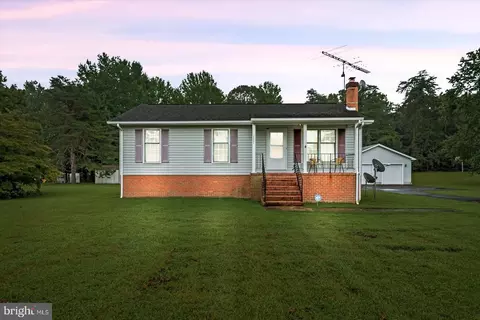 12224 Ladysmith Rd, Woodford, VA 22580
