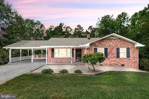 14433 Devils Three Jump Rd, Milford, VA 22514