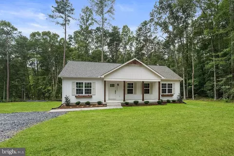 15262 Narrow Path, Bowling Green, VA 22427