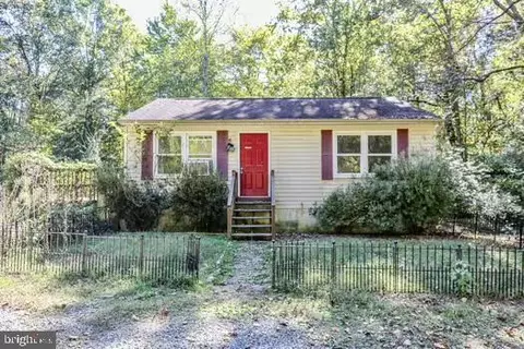 6475 Macedonia Rd, Woodford, VA 22580