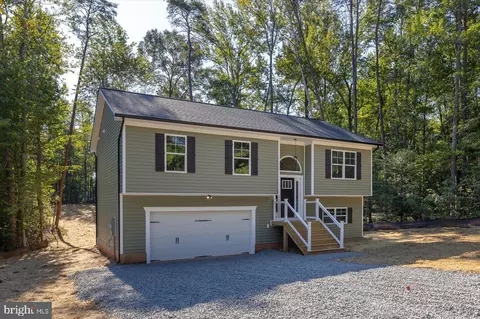80 Albertson Ct, Ruther Glen, VA 22546