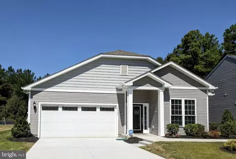 17305 George Ruffin Rd, Bowling Green, VA 22427