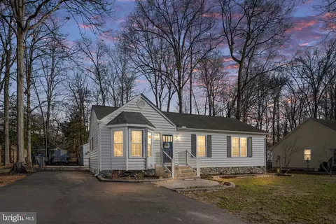 210 Remington Dr, Ruther Glen, VA 22546