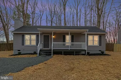 18 Cresthill Ct, Ruther Glen, VA 22546