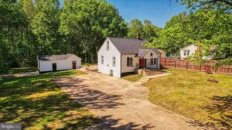 14535 Long Branch Rd, Woodford, VA 22580