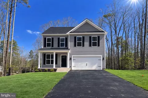 200 Victoria Dr, Ruther Glen, VA 22546