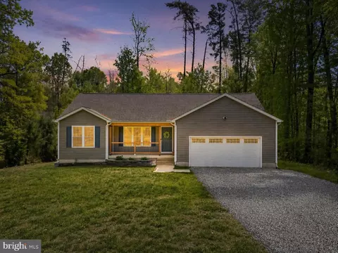 210 Lexington Dr, Ruther Glen, VA 22546