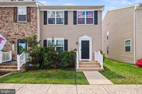 7274 Statesman Blvd, Ruther Glen, VA 22546