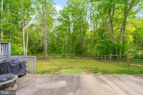 Exterior - 2319 Sizer Rd, Beaverdam, VA 23015 photo 17 of 23
