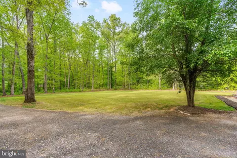 Exterior - 2319 Sizer Rd, Beaverdam, VA 23015 photo 22 of 23