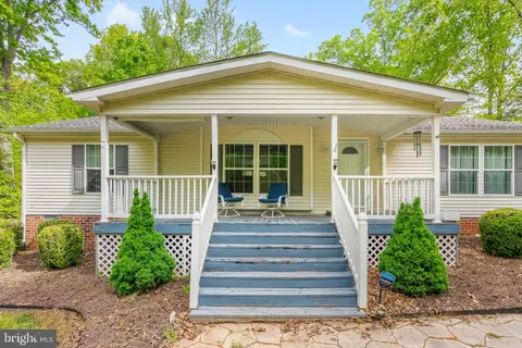 Exterior - 2319 Sizer Rd, Beaverdam, VA 23015 photo 11 of 23